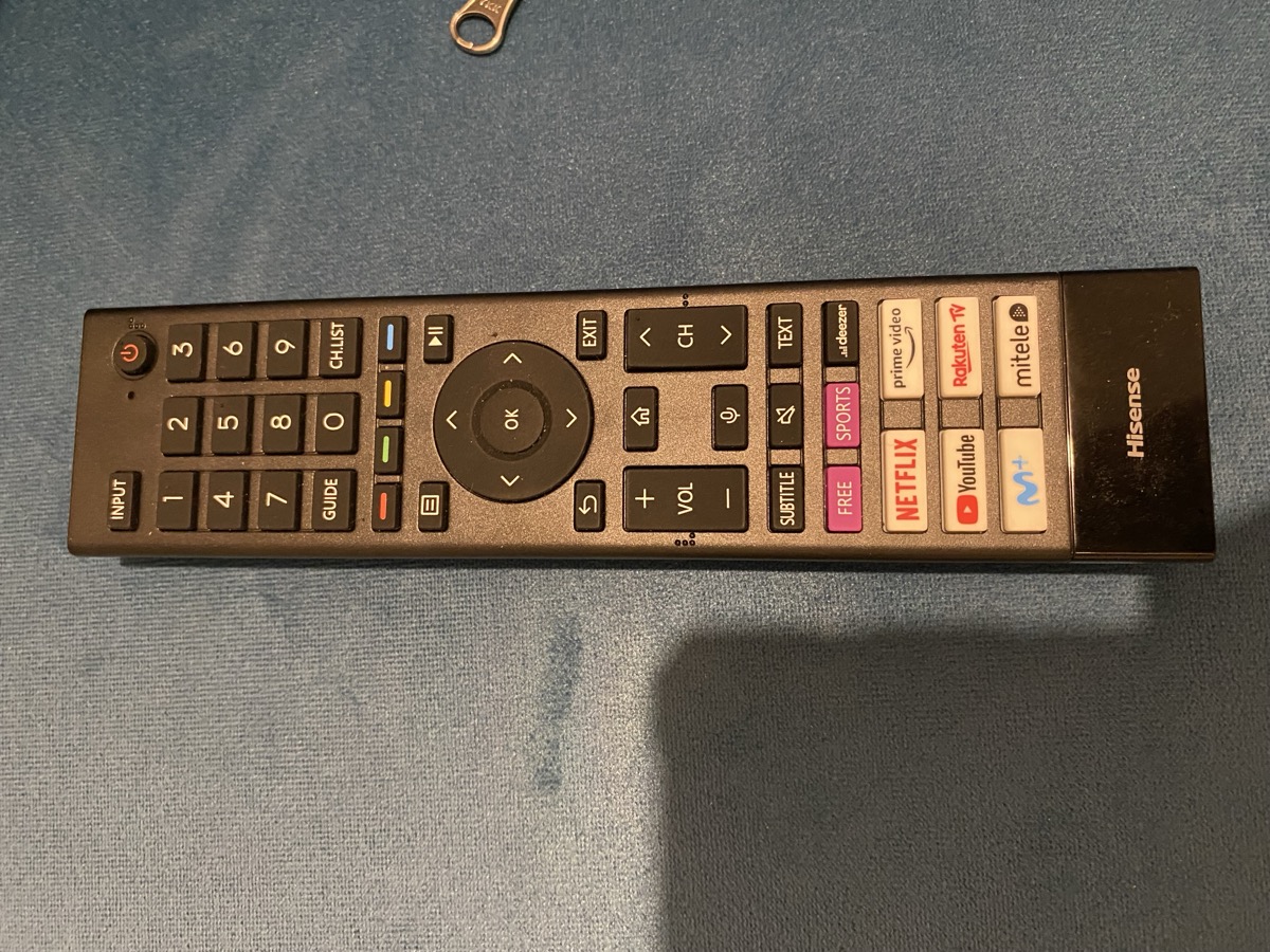 Pilot TV Hisense